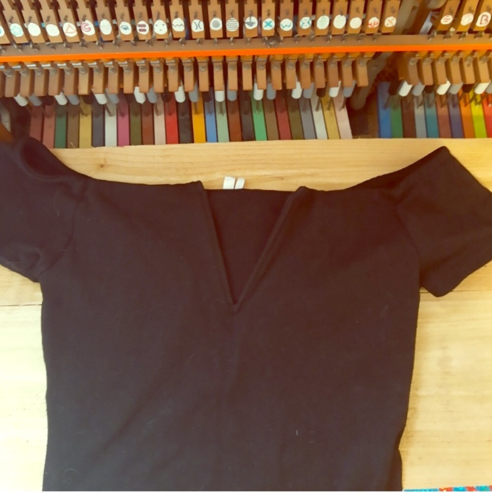 3 for $30: Black, Off-the-Shoulder Bodysuit!